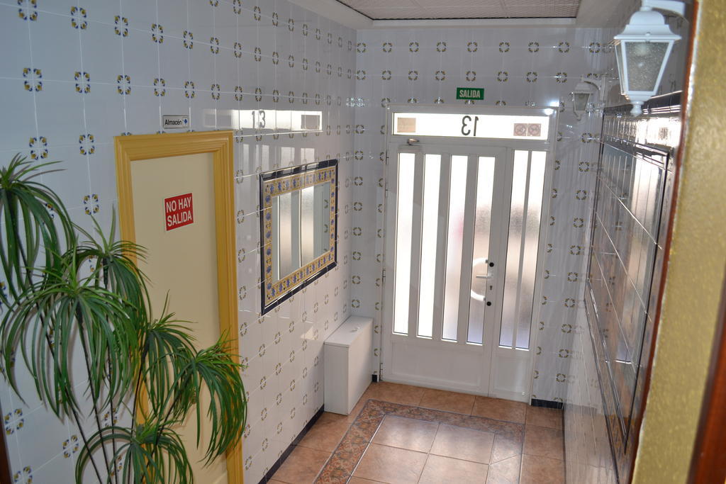 Hostal La Pilarica Paterna Eksteriør bilde