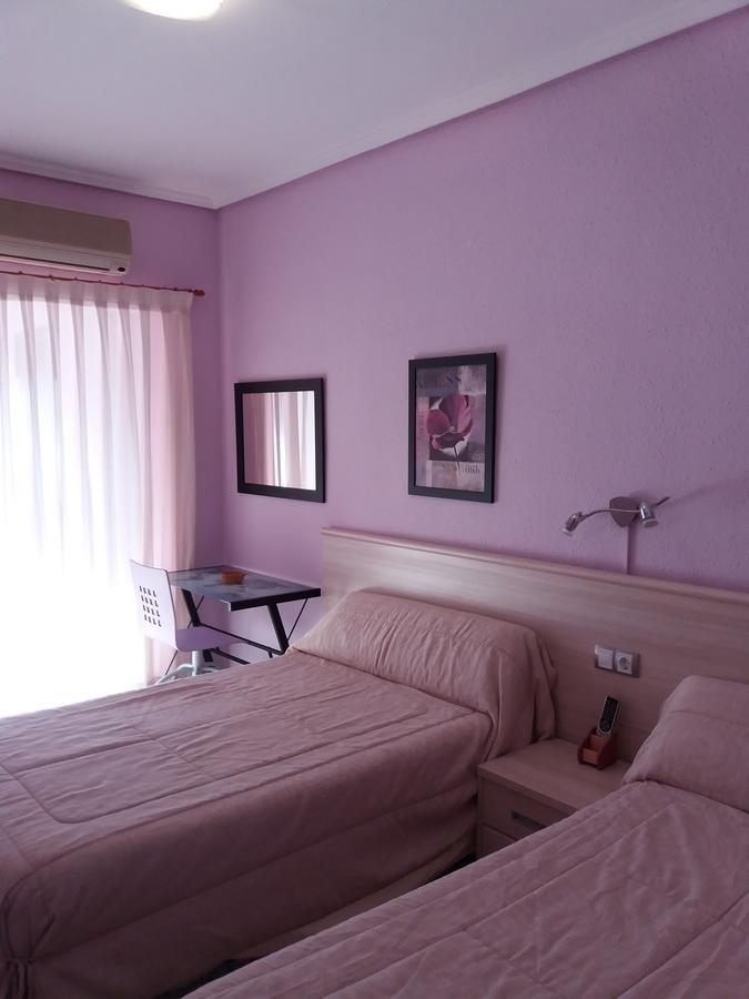 Hostal La Pilarica Paterna Rom bilde