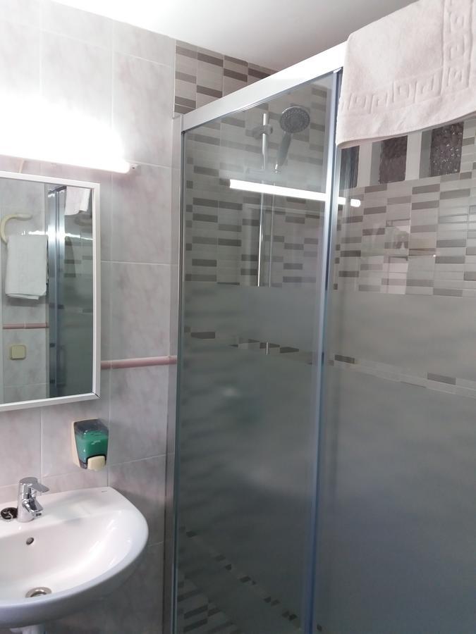 Hostal La Pilarica Paterna Rom bilde
