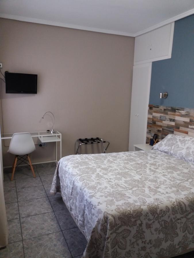 Hostal La Pilarica Paterna Eksteriør bilde