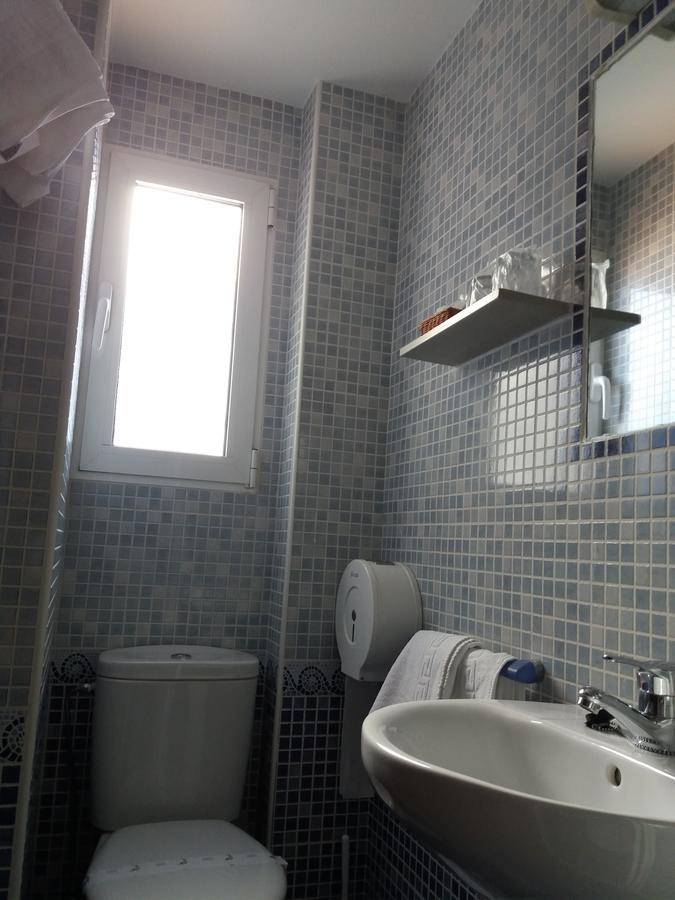 Hostal La Pilarica Paterna Eksteriør bilde