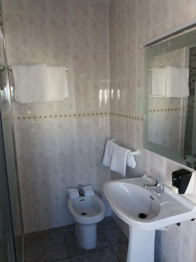 Hostal La Pilarica Paterna Eksteriør bilde