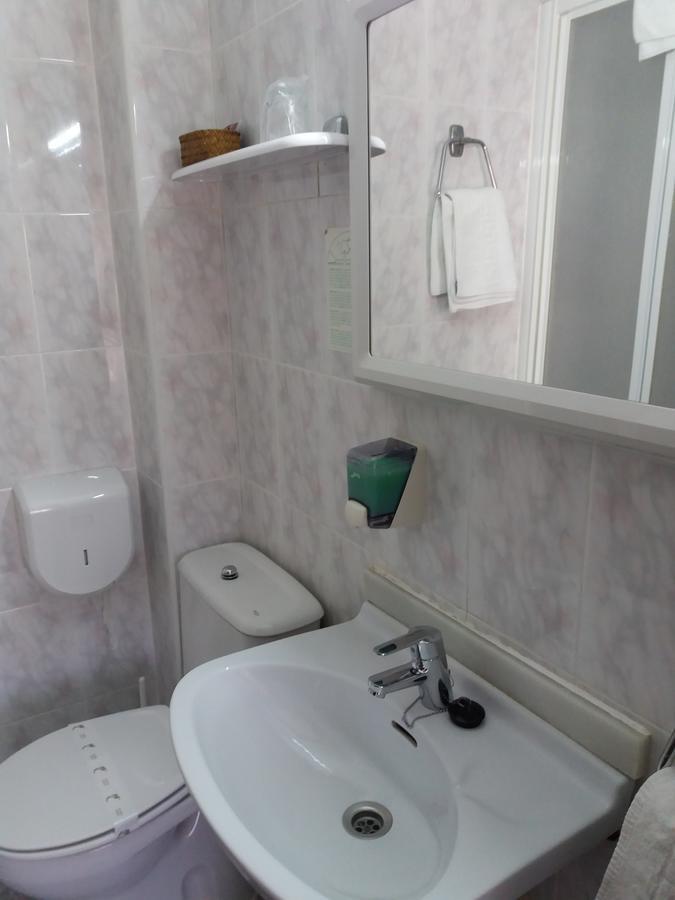 Hostal La Pilarica Paterna Eksteriør bilde