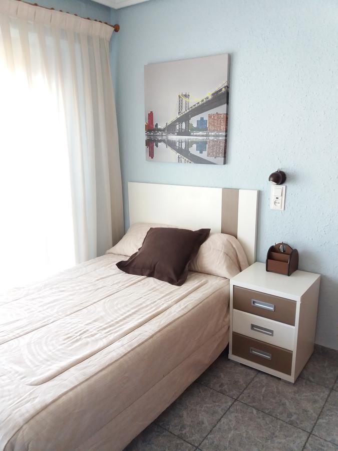 Hostal La Pilarica Paterna Eksteriør bilde