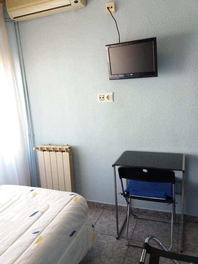 Hostal La Pilarica Paterna Eksteriør bilde