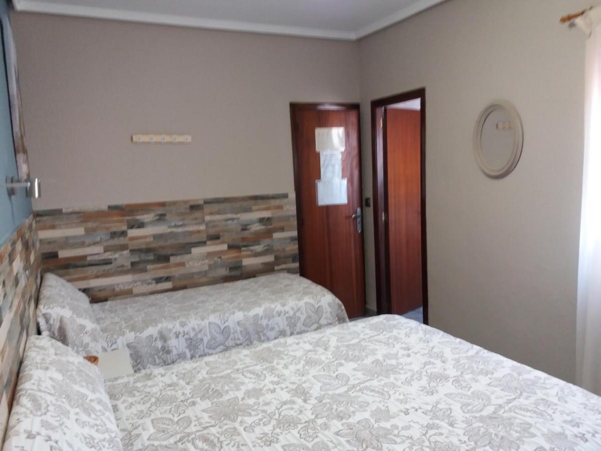 Hostal La Pilarica Paterna Rom bilde
